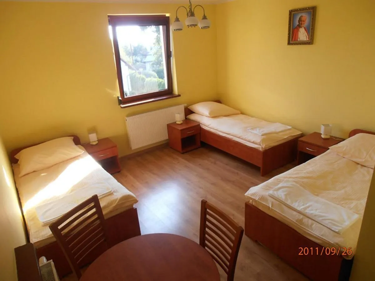 Homestay Ave Lagiewniki Apartment Krakow